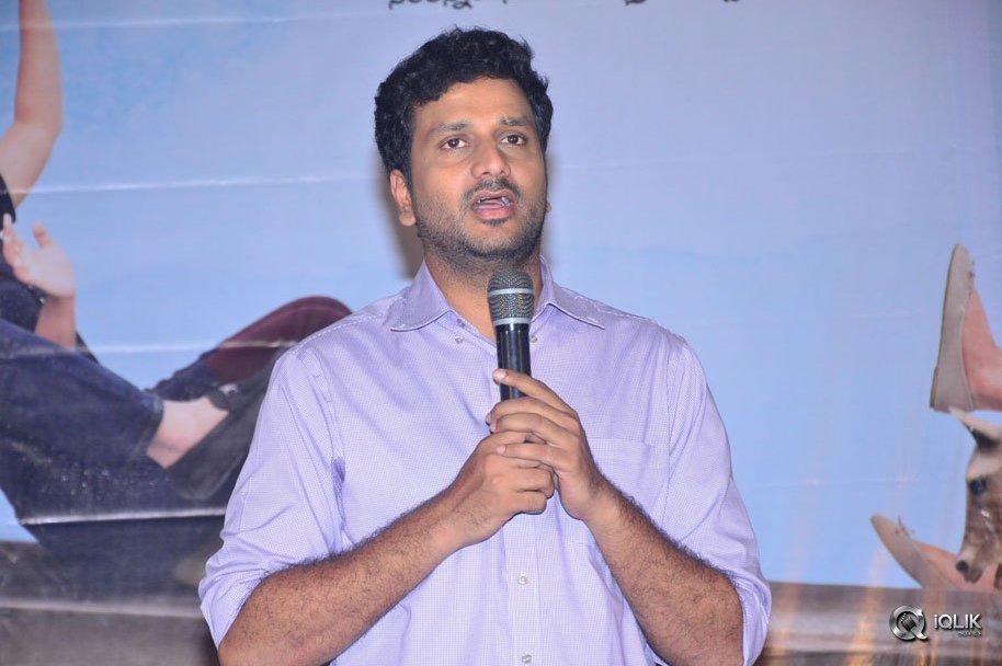 Ami-Thumi-Movie-Pre-Release-Function